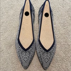 Rothy’s Navy Houndstooth size 10